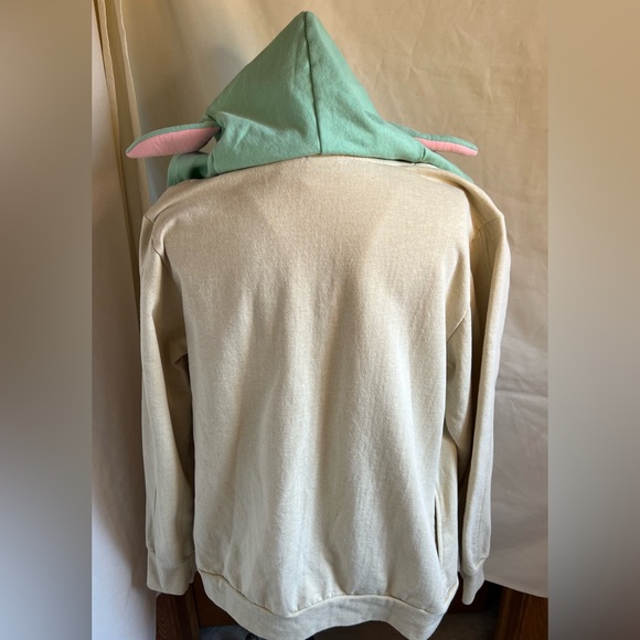 EUC Star Wars size XL Mandalorian hoodie sweatshirt - Picture 11 of 15